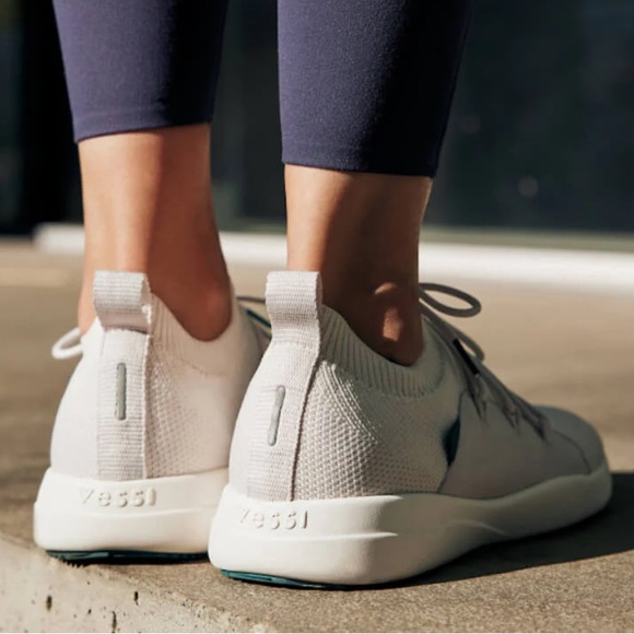 VESSI...Women's White Knit Sneakers. - Picture 2 of 12